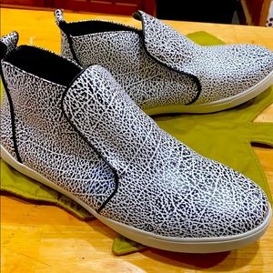 Circus by Sam Edelman High top Sneakers